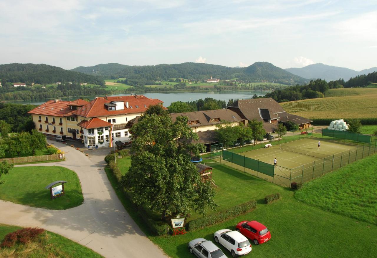 Hotel Seehof Sankt Georgen am Längsee Exterior foto